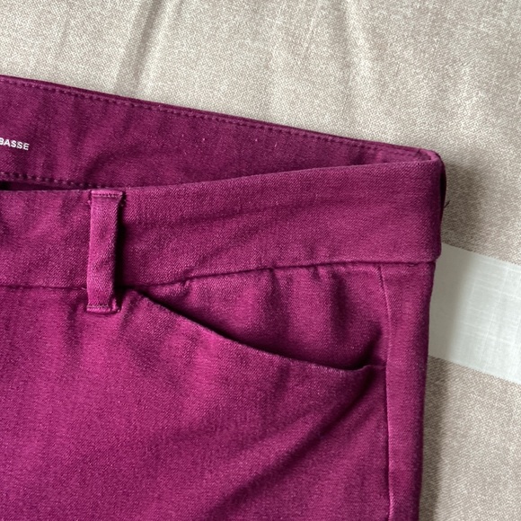 Women’s Pants - Picture 4 of 7